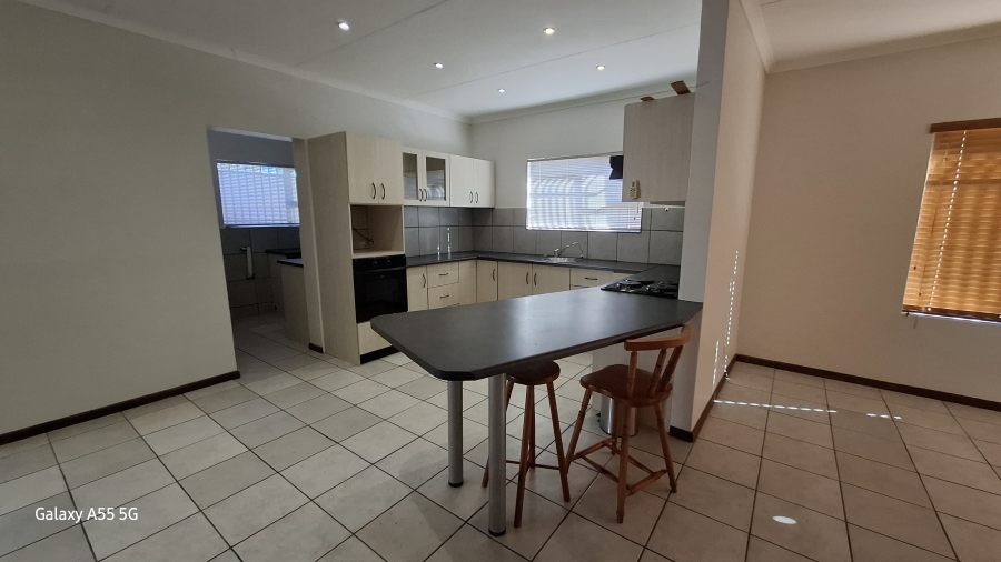 2 Bedroom Property for Sale in Olyfvenhoudtsdrift Northern Cape